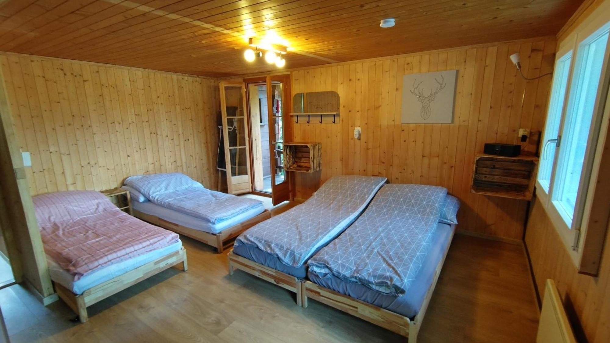 Petit Chalet Rustique Et Bucolique Bovernier エクステリア 写真